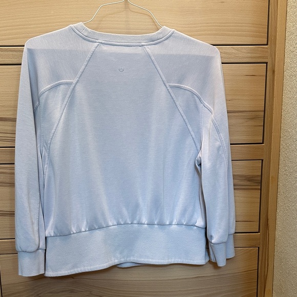 Lululemon Softstreme Ribbed Hem Pullover- Size 12 Faint Lavender - Picture 3 of 5